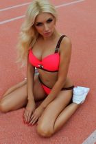 Cunnilingus from a lesbian prostitute Zara