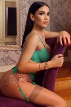 Cheap escort girl Keaton sees her clients in Beirut