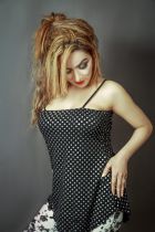 Enjoy sex massage in Beirut from Carolyn