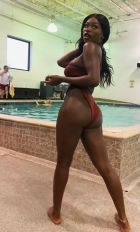 Beirut erotic massage service from Naralia