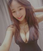 Beautiful escort elite girl Melantha will be your perfect company in lebanon