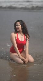 Female escort service from charming Sonia in Beirut