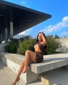 Enjoy Beirut sex massage done by escort Janet