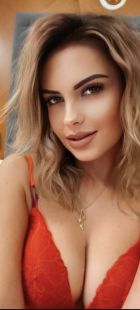 VIP treatment from a 30 year-old elite escort Eira