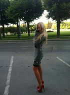 See profile of a cute girl  - a lesbian Nicole, 24 y.o
