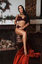 Cara is a model for sex and massage in Beirut