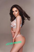 Kamila, photos from the escorts site sexobeirut.com