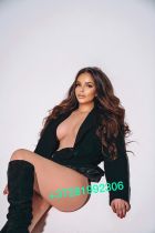 Beirut fetish escort Kamila for golden shower, sex with toys