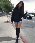 Super busty escort in Beirut: Dara (150 cm, 40 kg)