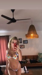 Nadia, +961 81 294 596 Beautiful escort model Nadia: weight 48 kg, height 156 cm