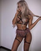 lebanon freelance girl, age: 21, weight: 42 kg, height: 152 cm