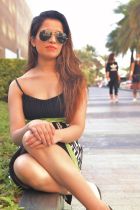 Petite escort Beirut (weight: 43 kg; height: 152 cm)