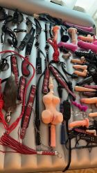 Beirut prostitute Yesenia will see you for LBP 250/hr