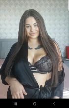 Photos of hooker Haley on one of the best escort websites sexobeirut.com