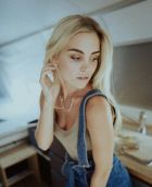 adult massage Nicoline (Beirut)