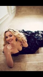 Lesbian call girl Venus is waiting for ladies