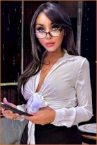 Book Natasha from cheap Beirut escorts agency