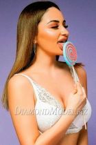 Escort top model girl Beverly (weight 71 kg, height 173 cm)