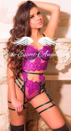 Frances invites for incall massage in Beirut