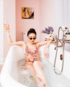 Mature female escort aged 26 is ready to meet you