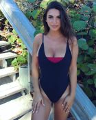 Enjoy sex massage in Beirut from Talia