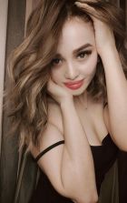 Daphne — an escort for massage in Beirut