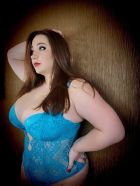 Enjoy private escort service from Lamia