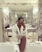 Pics and reviews on super escort Yesenia