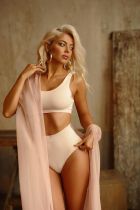 Escort girl Lara (Beirut, 26 y.o)