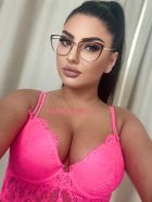 Busty escort in Beirut: Vanessa works 24 round the clock