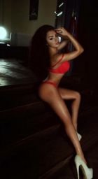 Sex with an exclusive escort Alya : call +380 66 642 7541