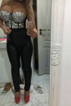 Escort babe Trisha in Beirut