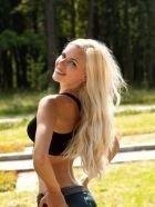 Alina is ready for dating lesbian ladies 24 7